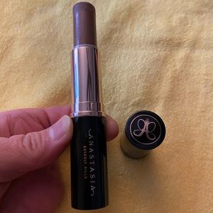 Anastasia Cream Contour Stick Mink color